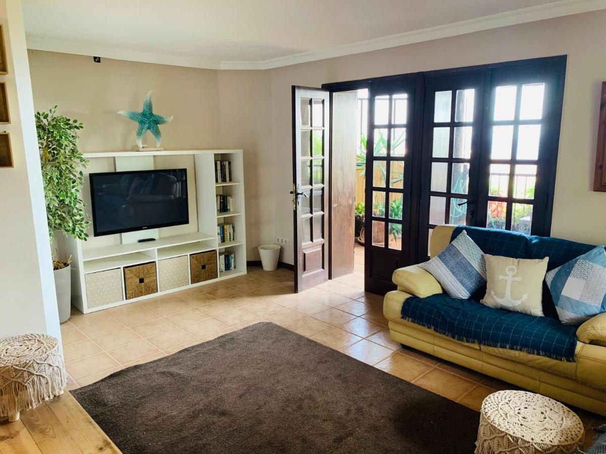 Beautiful 3-Bed Vacation House In Mácher Esterno foto